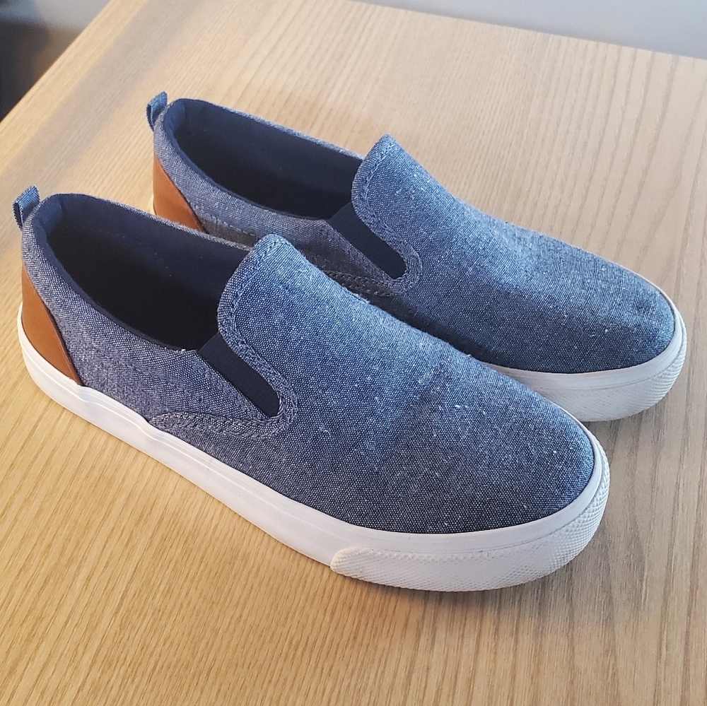 Old Navy Chambray Slip On Sneakers
